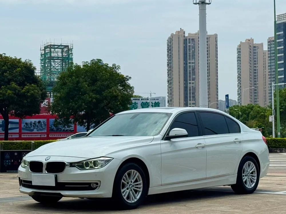 BMW 3-Series, 2013