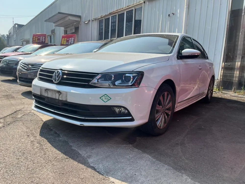 Volkswagen Sagitar 1.6L Auto Fashion Version, 2015 — фото 1