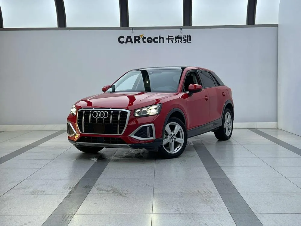 Audi Q2L, 2022