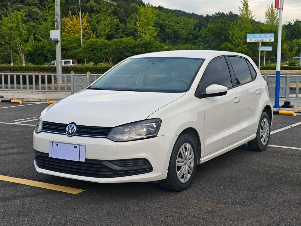 Volkswagen Polo 1.4L Auto Style Version, 2016 — фото 1