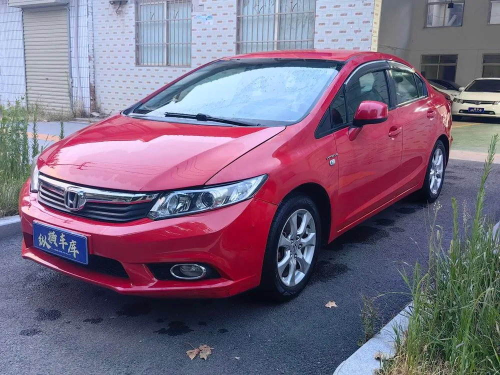 Honda Civic 1.8L Auto Luxury Edition, 2012 — фото 1