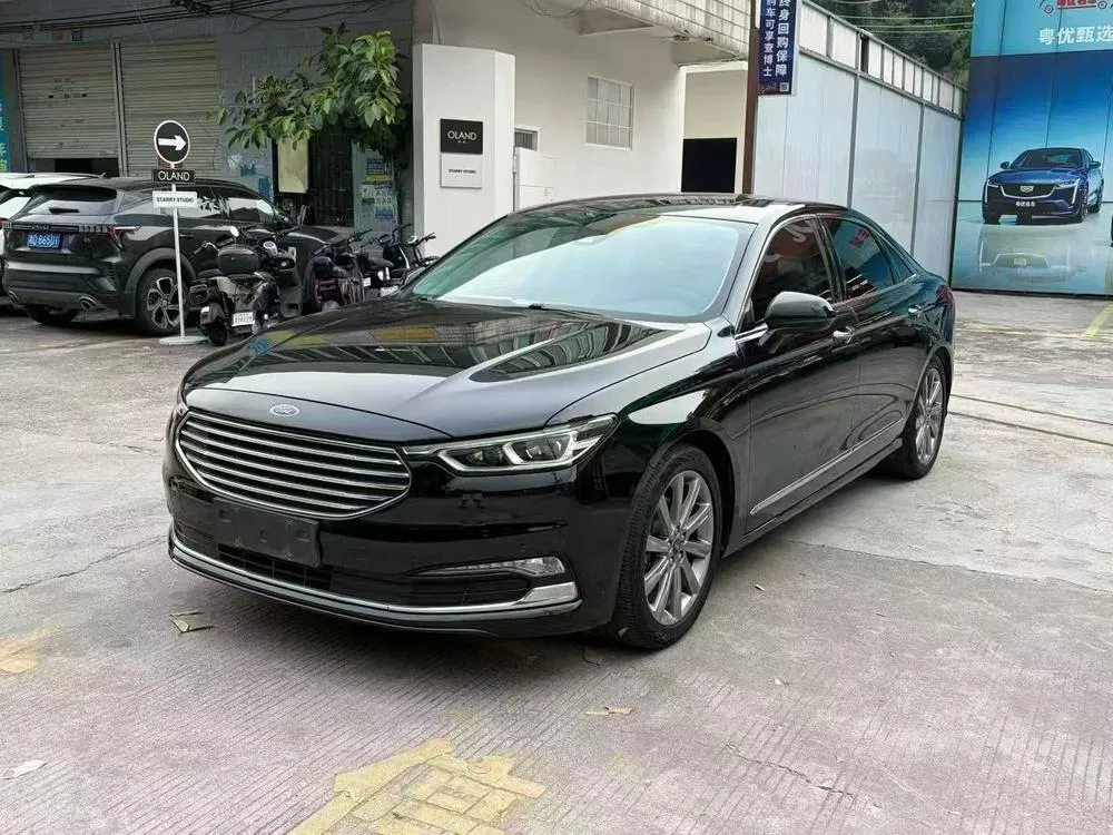 Ford Taurus, 2019