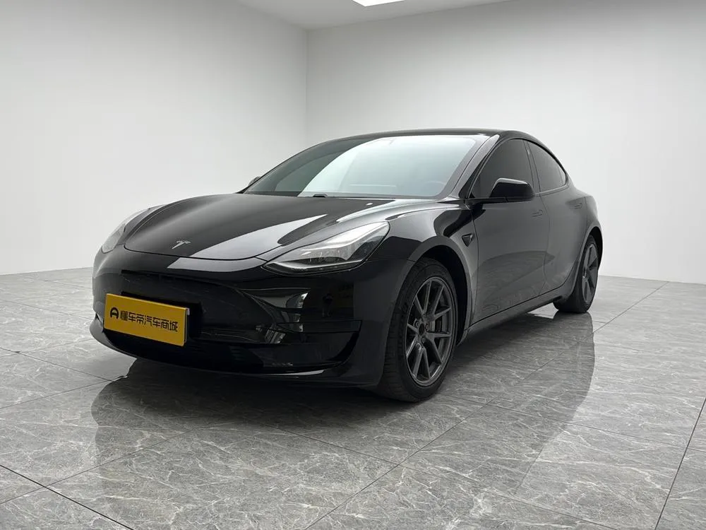 Tesla Model 3, 2021