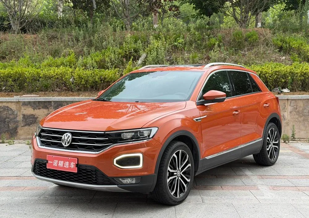 Volkswagen T-Roc 280TSI DSG 4WD Luxury Version CN5, 2018 — фото 1
