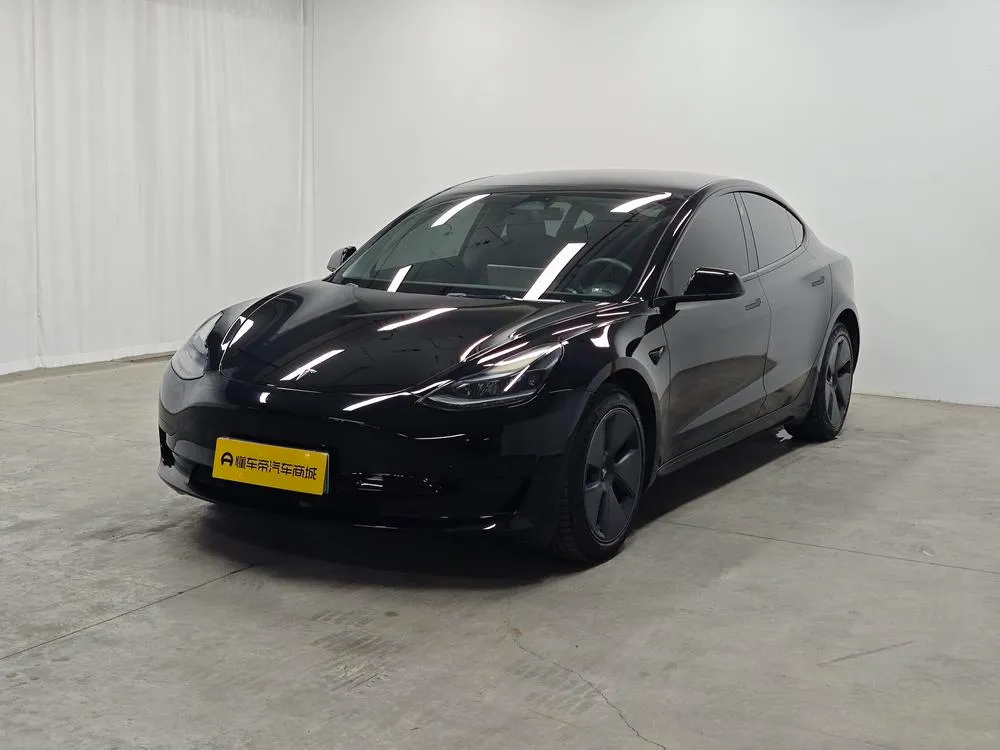 Tesla Model 3, 2022