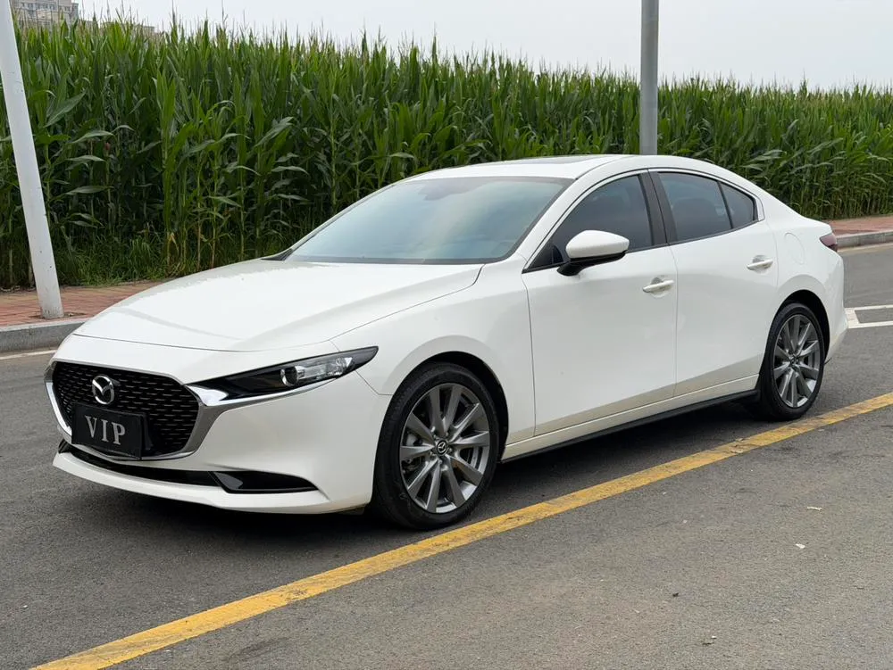 Mazda 3 Axela 2.0L Auto Edition, 2023 — фото 1