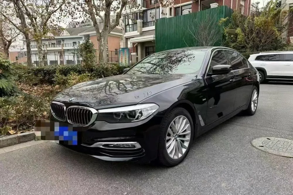 BMW 5-Series, 2020