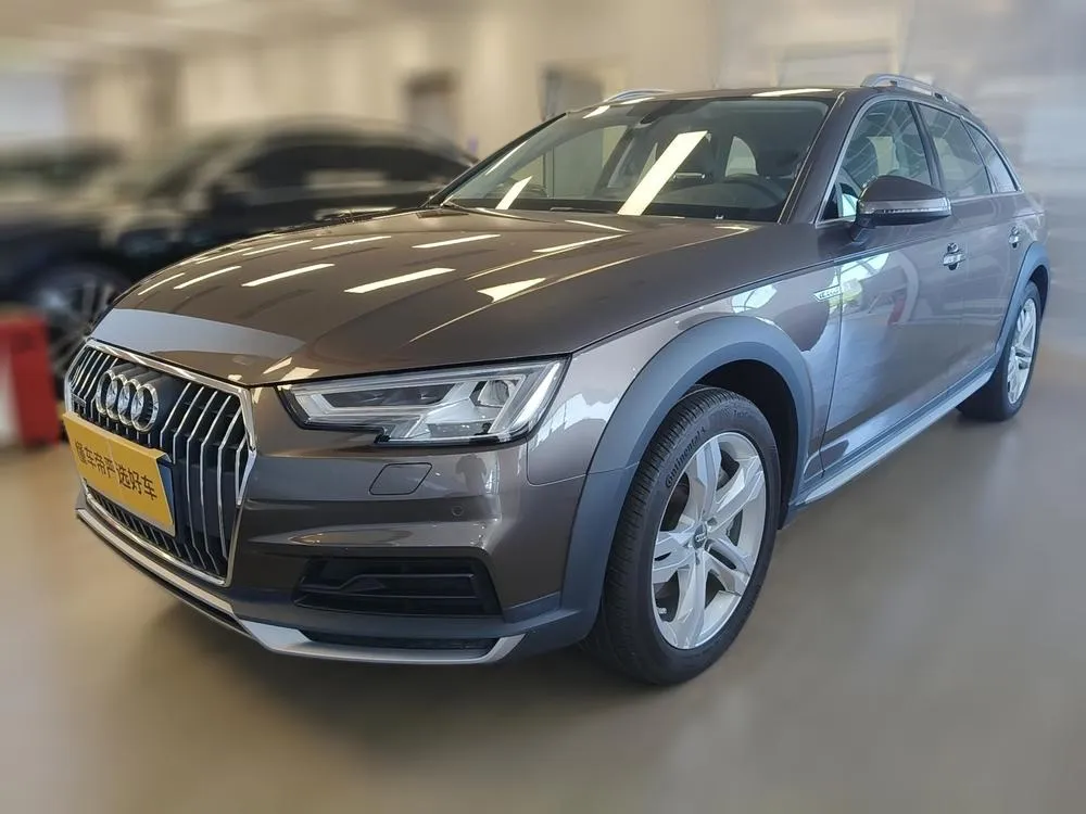 Audi A4 (Import) 45 TFSI allroad quattro Fashion Version, 2017 — фото 1