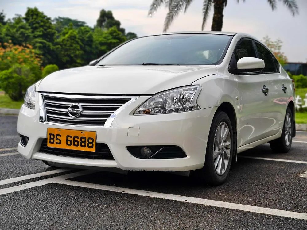 Nissan Sylphy 1.6XV CVT Prestige Edition, 2014 — фото 1