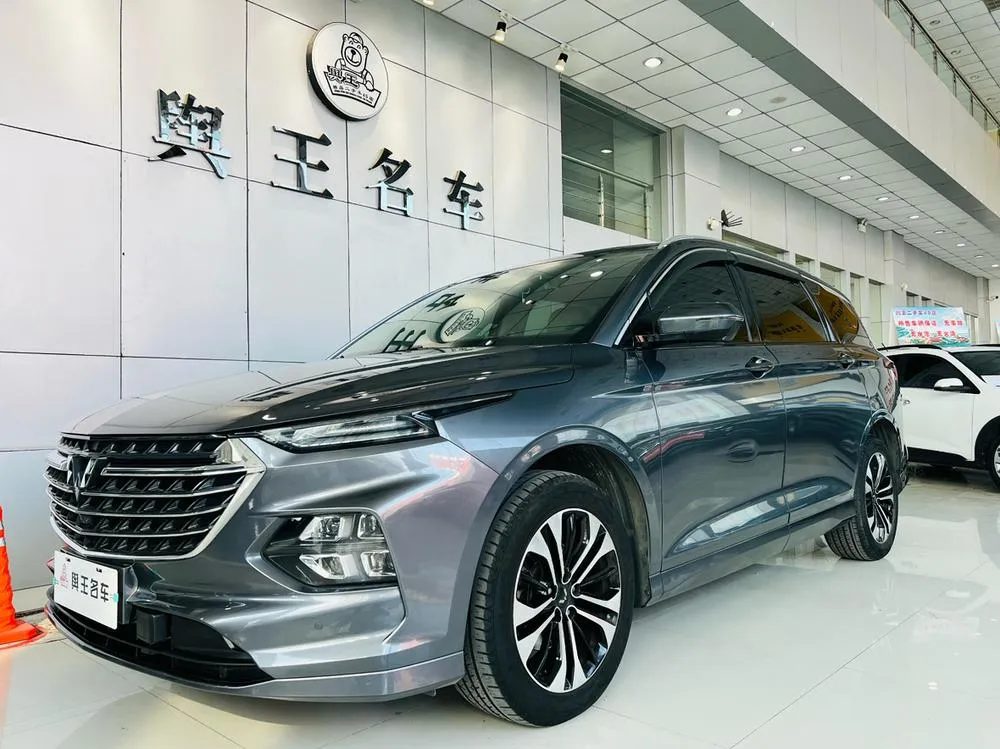 Wuling Capgemini Victory 1.5T CVT Flagship Version, 2020 — фото 1
