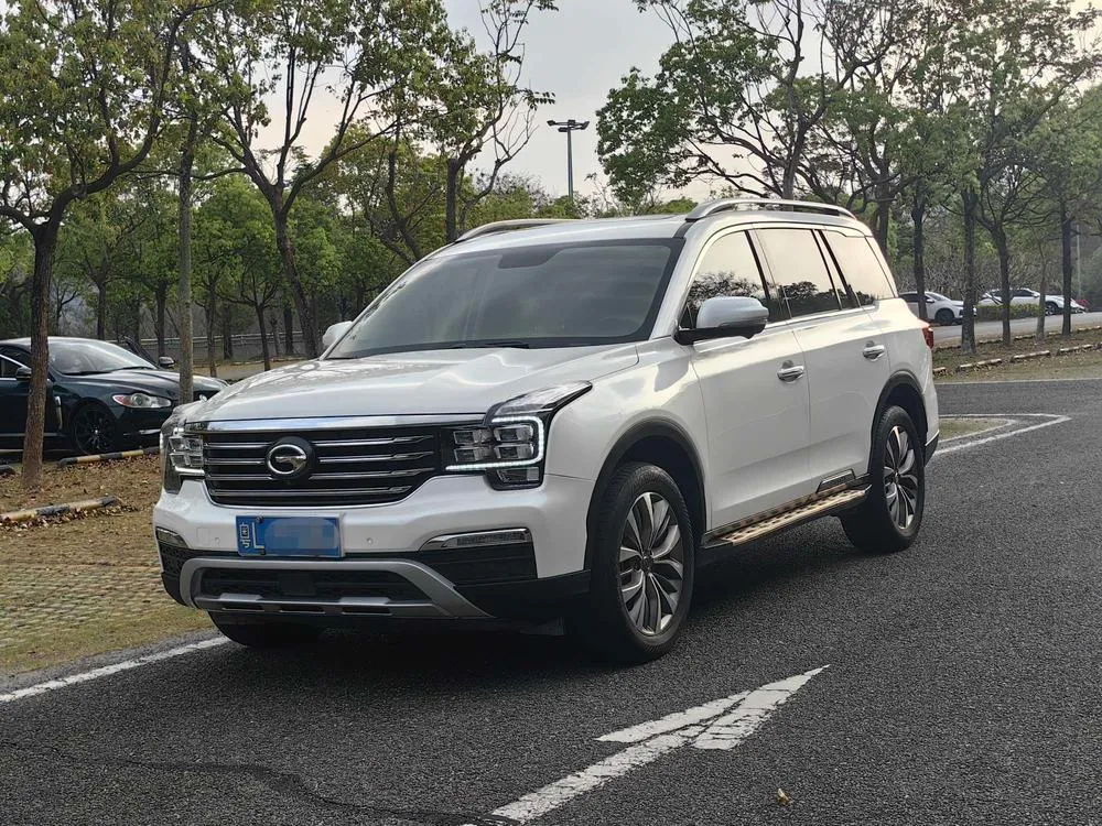 GAC Trumpchi Trumpchi GS8 320T 2WD Luxury Smart Connected Edition 7 Seater, 2017 — фото 1