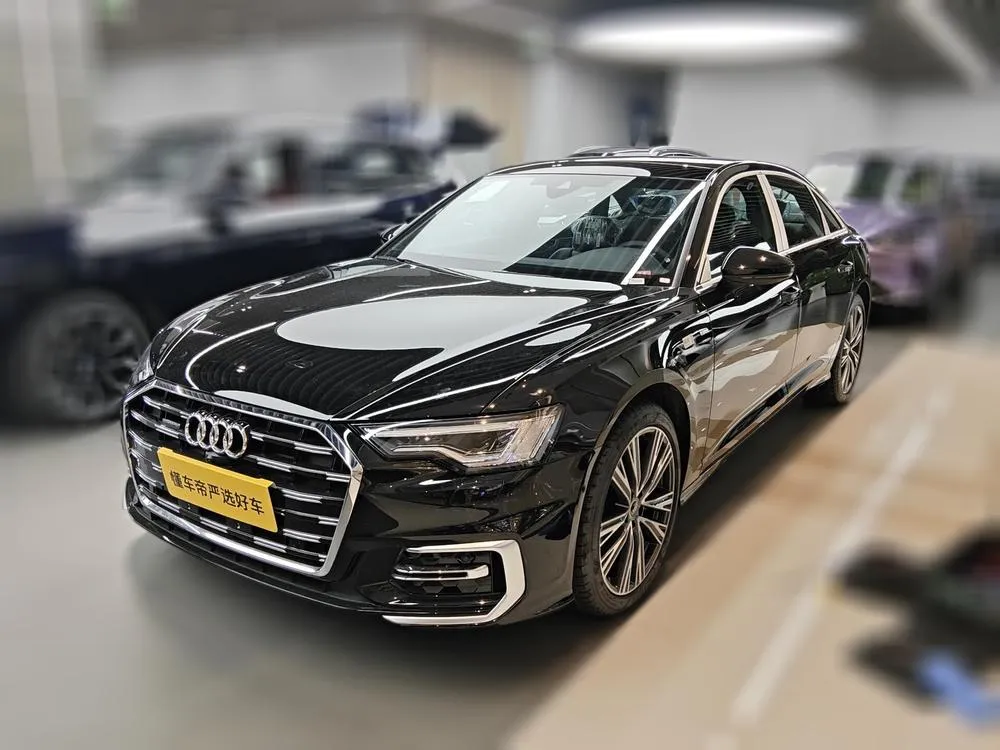 Audi A6L 45 TFSI quattro Refined Version, 2026 — фото 1