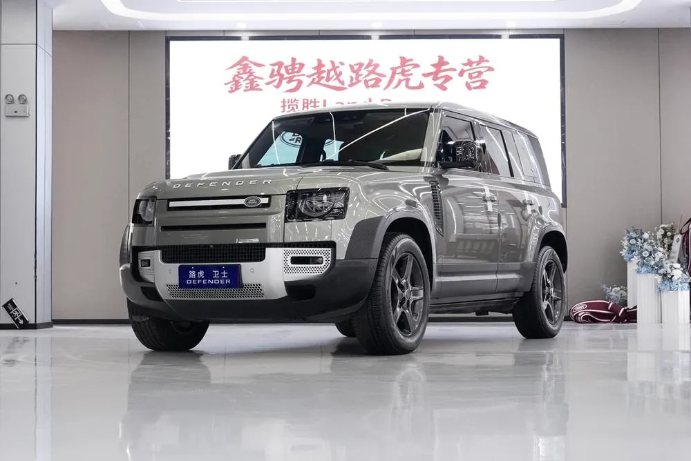Land Rover Defender, 2020