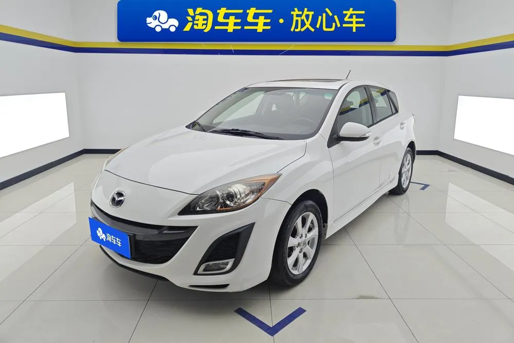 Mazda 3 Xingcheng Hatchback 2.0L Auto Luxury Version, 2012 — фото 1