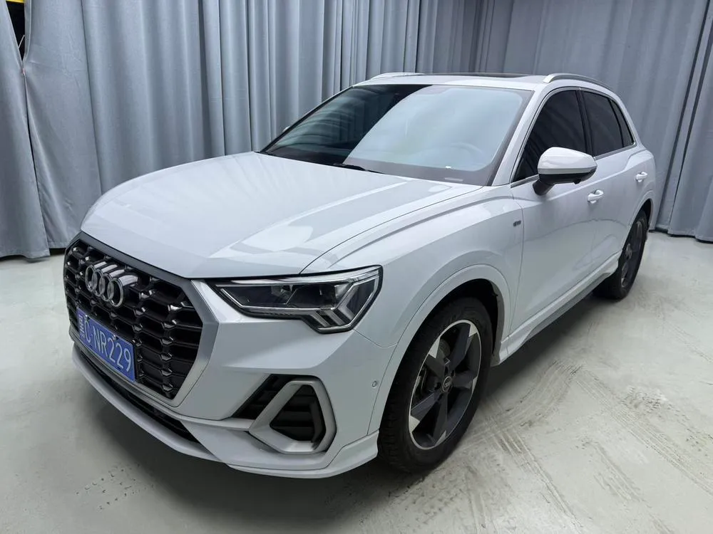 Audi Q3, 2023