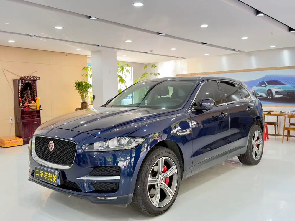 Jaguar F-PACE, 2018
