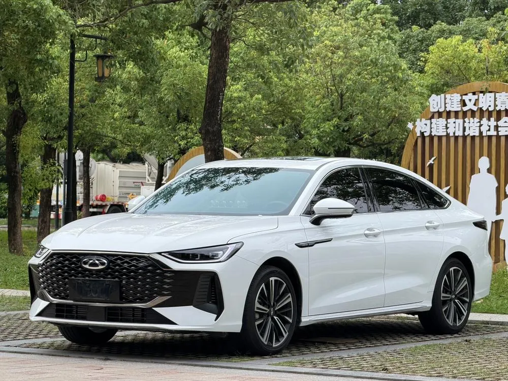 Chery Arrizo 8 PRO, 2025