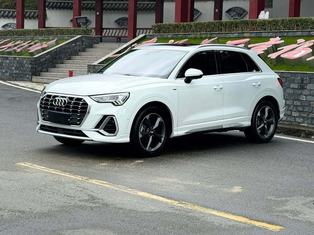 Audi Q3 35 TFSI Fashion Version, 2022 — фото 1