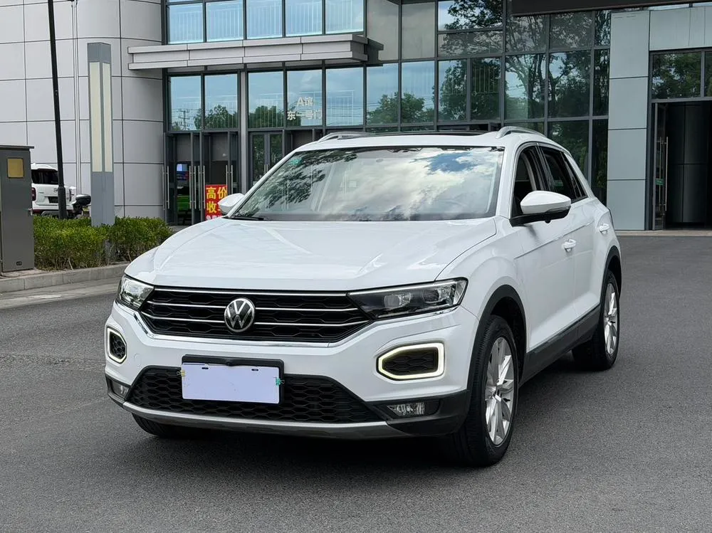 Volkswagen T-Roc, 2022