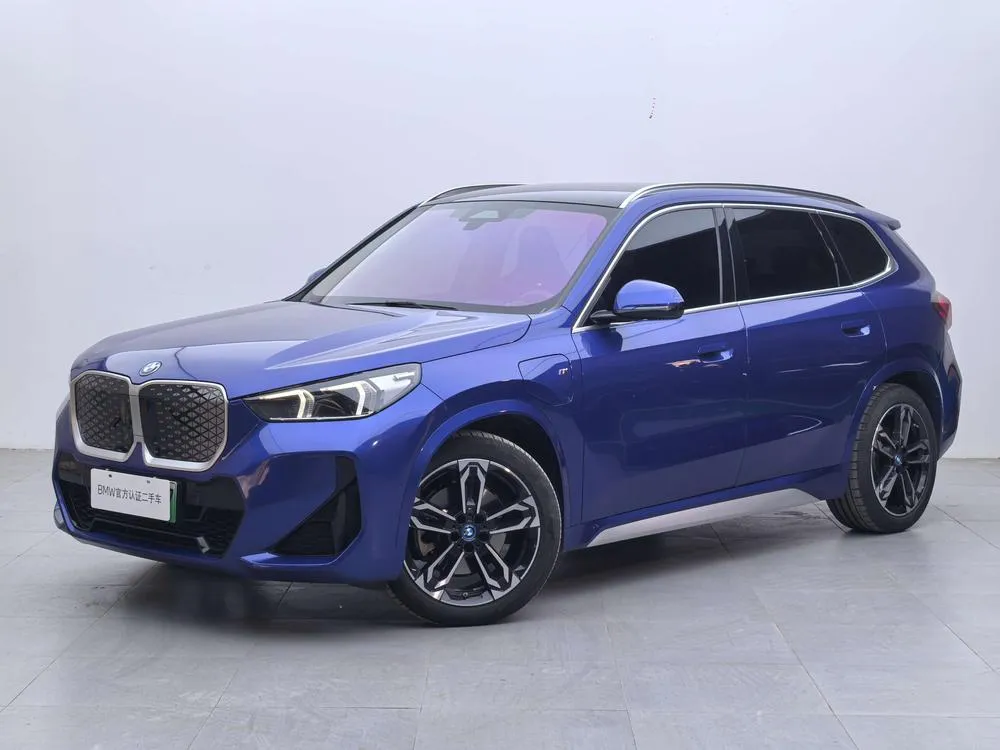 BMW iX1, 2023