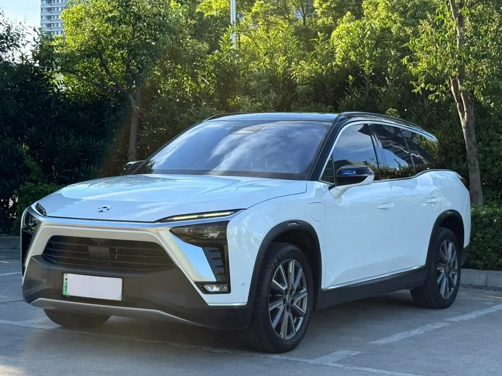 NIO ES8, 2022