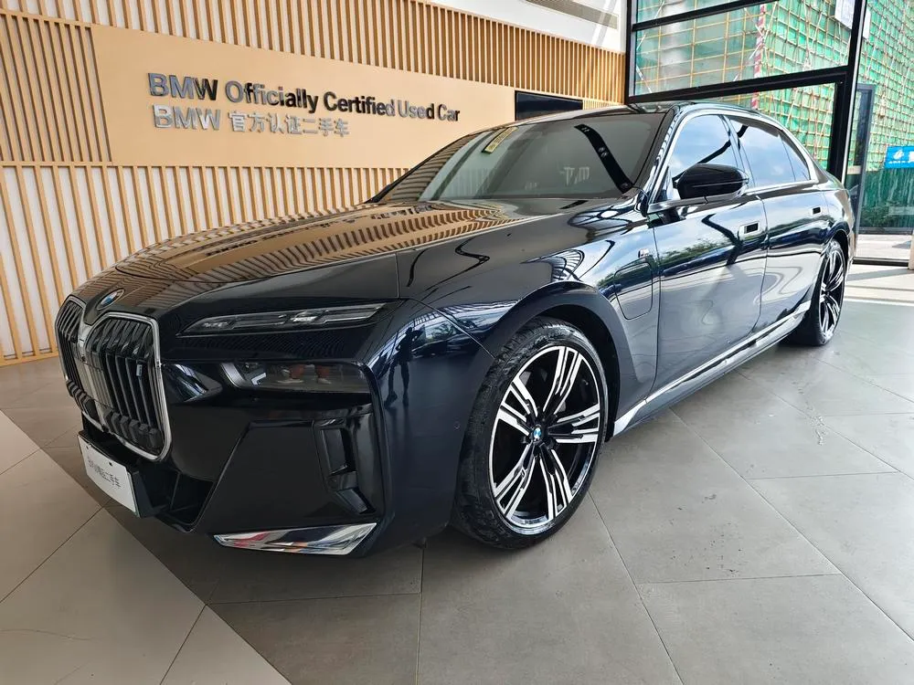 BMW i7 eDrive50L Prestige Version M Sport, 2023 — фото 1