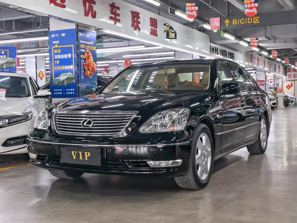 Lexus LS, 2005