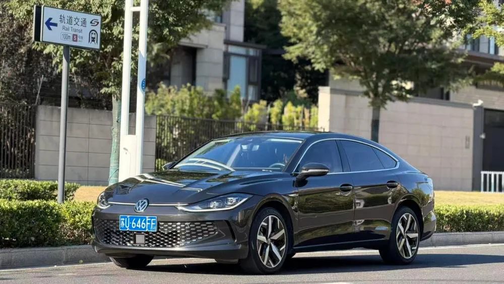 Volkswagen Lamando L 280TSI DSG Cool Edition, 2022 — фото 1