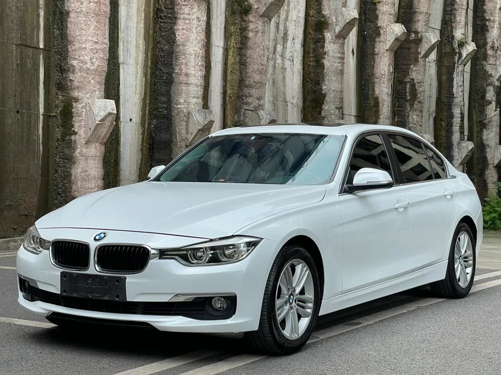 BMW 3-Series, 2016