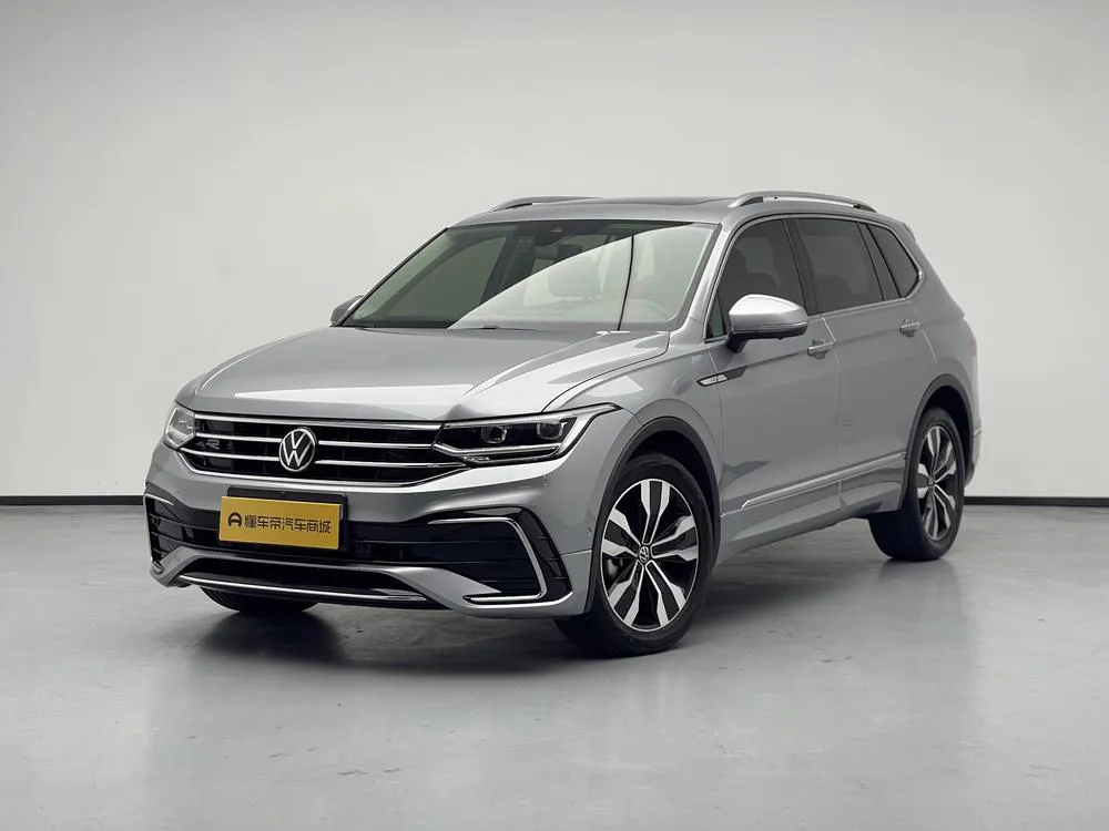 Volkswagen Tiguan L Facelift 330TSI 2WD R-Line Edition, 2023 — фото 1