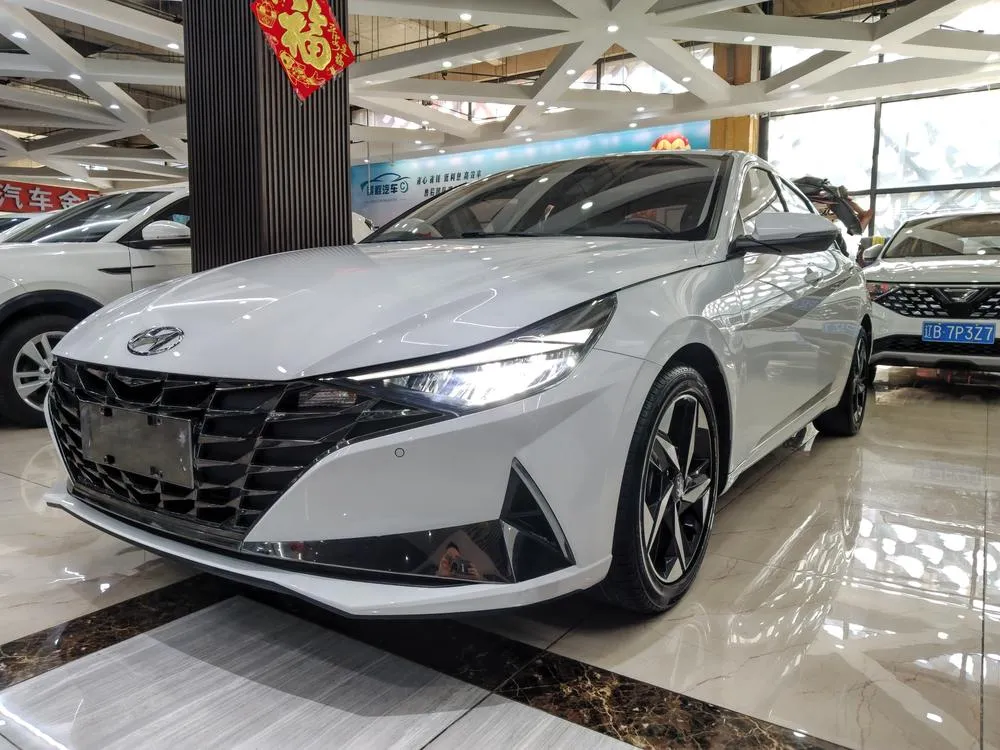 Hyundai Elantra 1.5L CVT GLX Elite Edition, 2022 — фото 1