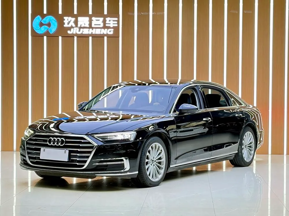 Audi A8 A8L 50 TFSI quattro Comfort Version Edition, 2022 — фото 1