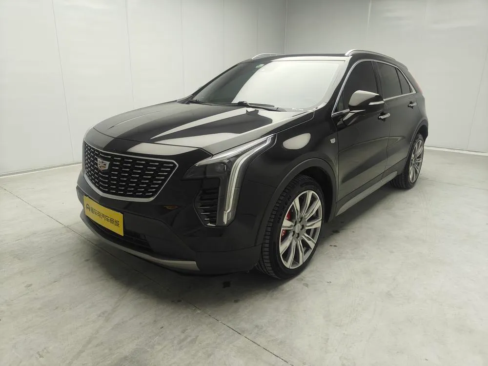Cadillac XT4 28T 4WD Gold Edition, 2021 — фото 1