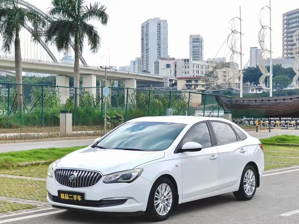 Buick Excelle 15N Auto Version, 2017 — фото 1