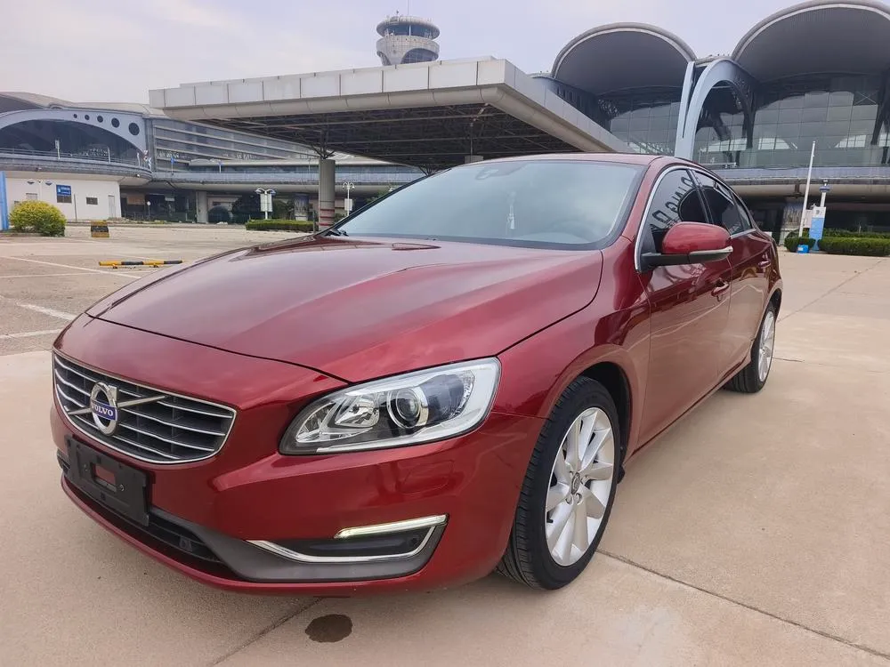Volvo S60 S60L T4 Edition, 2016 — фото 1