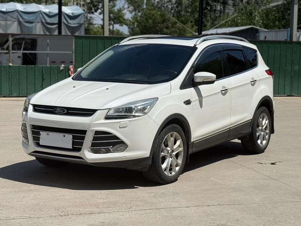 Ford Kuga 2.0L GTDi 4WD Sport Version, 2013 — фото 1