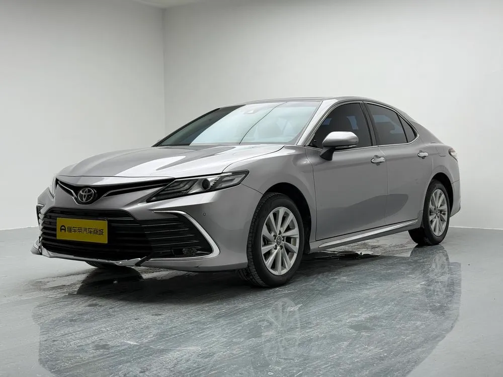 Toyota Camry 2.0G Luxury Edition, 2023 — фото 1