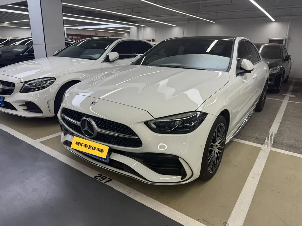 Mercedes-Benz C-Class, 2022