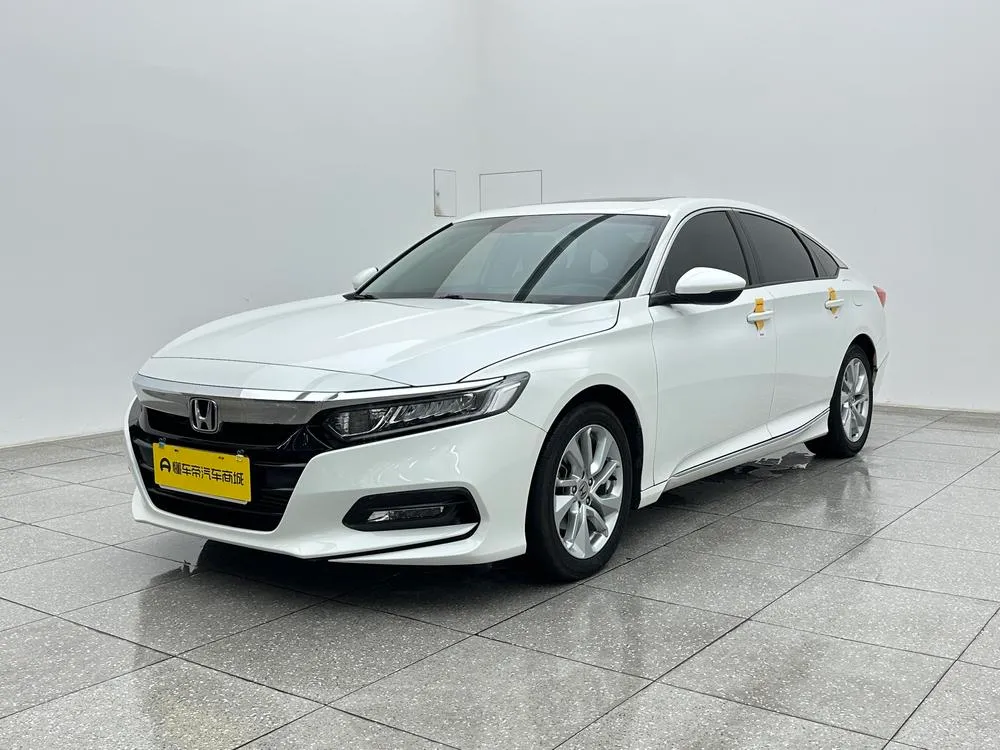 Honda Accord 260TURBO Elite Edition CN6, 2018 — фото 1