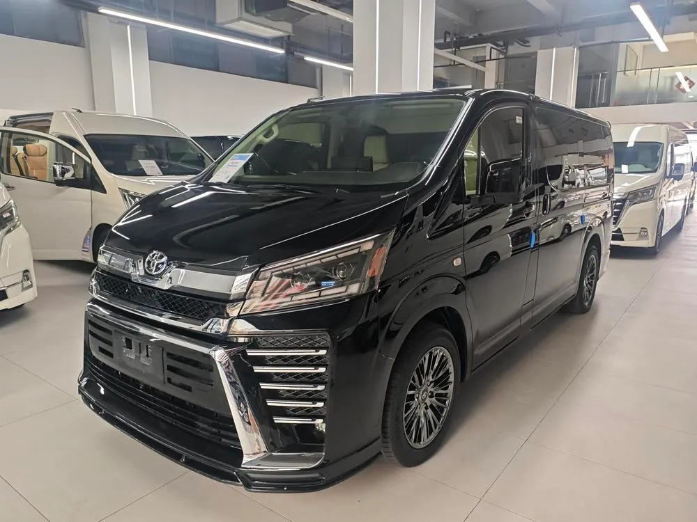 Toyota Hiace, 2024