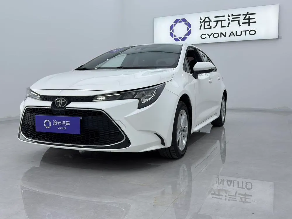 Toyota Levin 185T CVT Luxury Edition, 2022 — фото 1