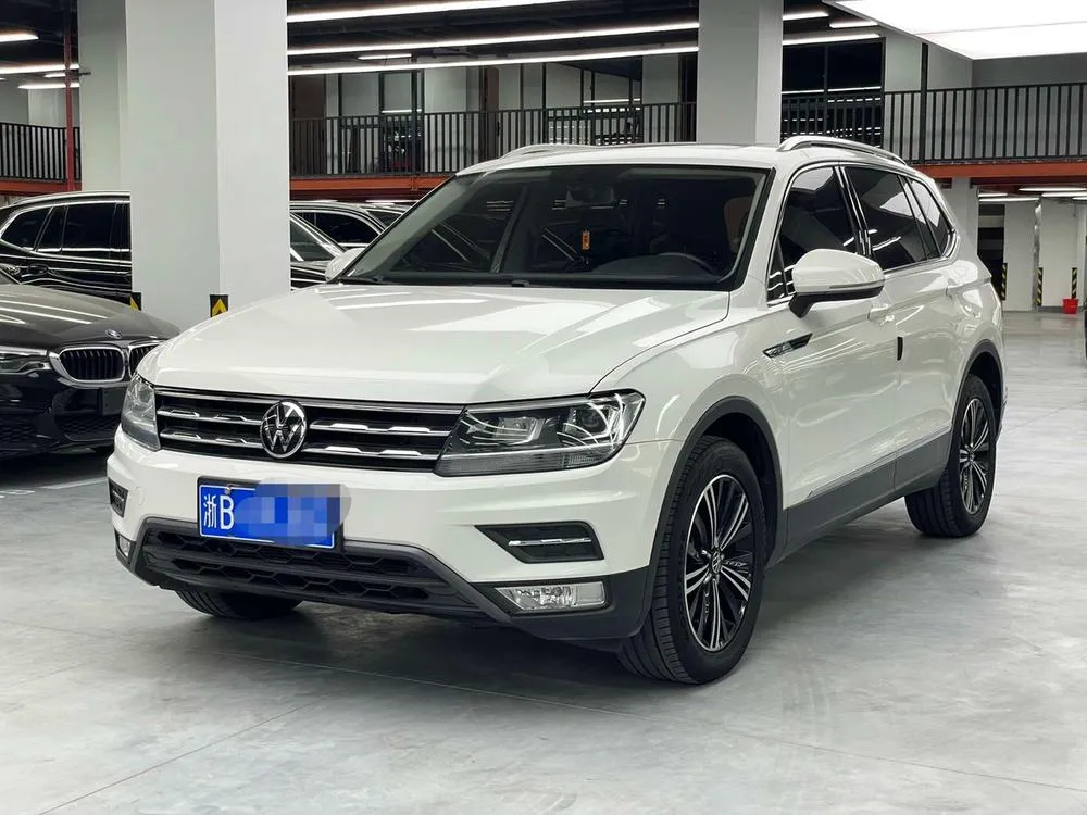 Volkswagen Tiguan L 330TSI Auto 2WD Style Edition CN6, 2020 — фото 1
