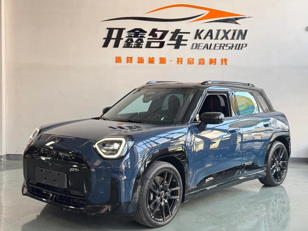 MINI Aceman Electric, 2024