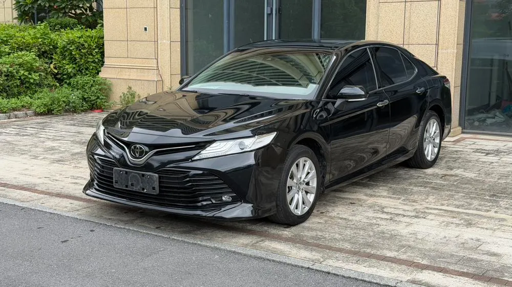 Toyota Camry, 2019