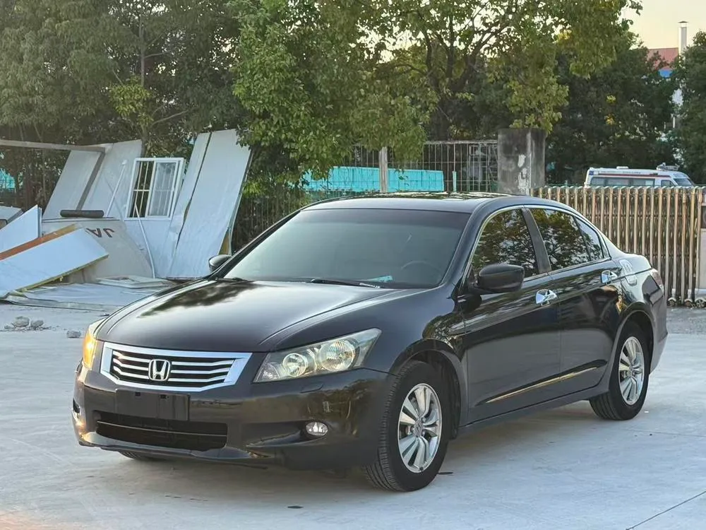 Honda Accord, 2010