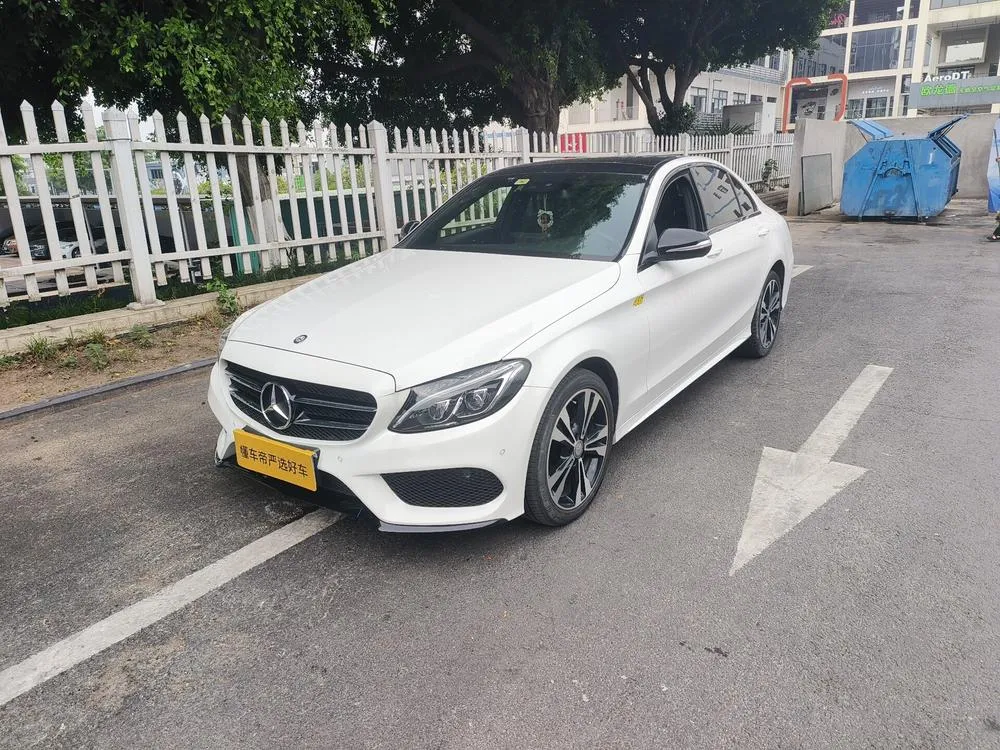 Mercedes-Benz C-Class, 2015