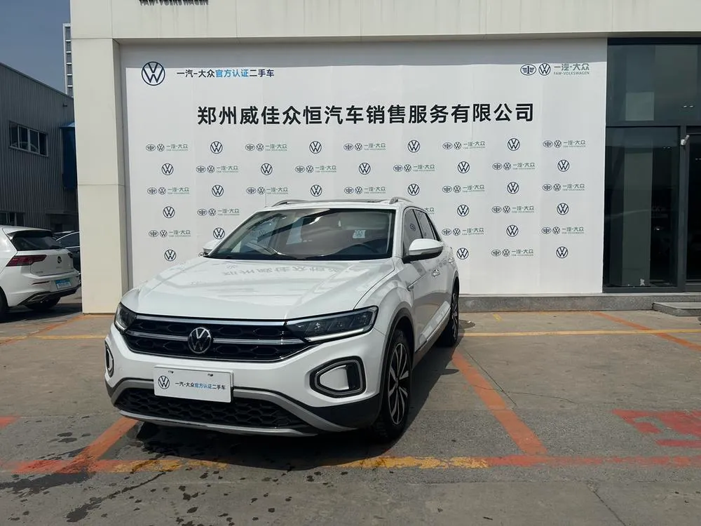 Volkswagen T-Roc, 2024