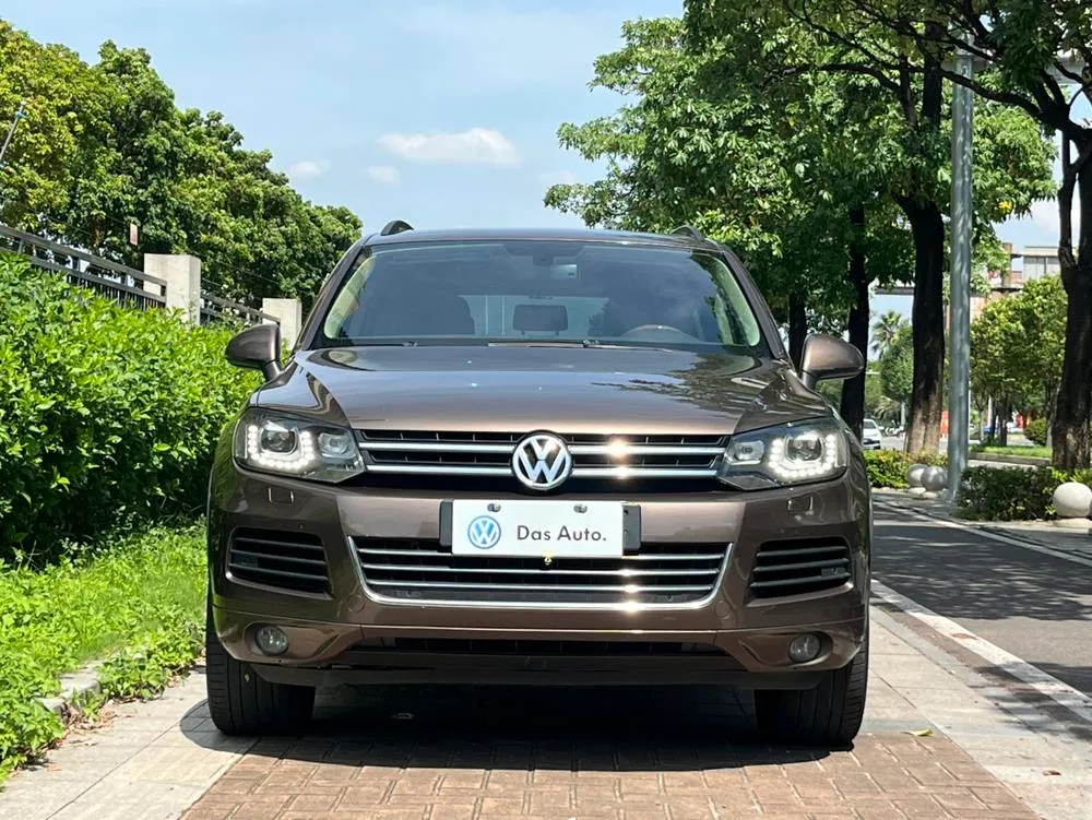 Volkswagen Touareg, 2011
