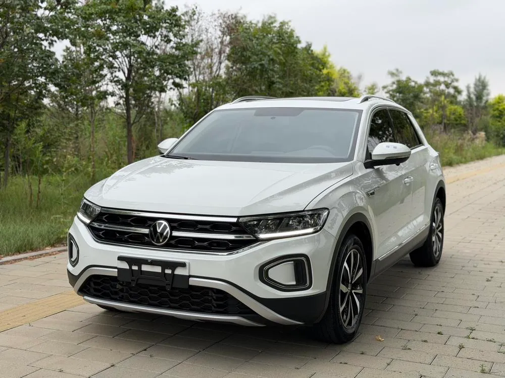Volkswagen T-Roc 280TSI DSG Edition, 2023 — фото 1