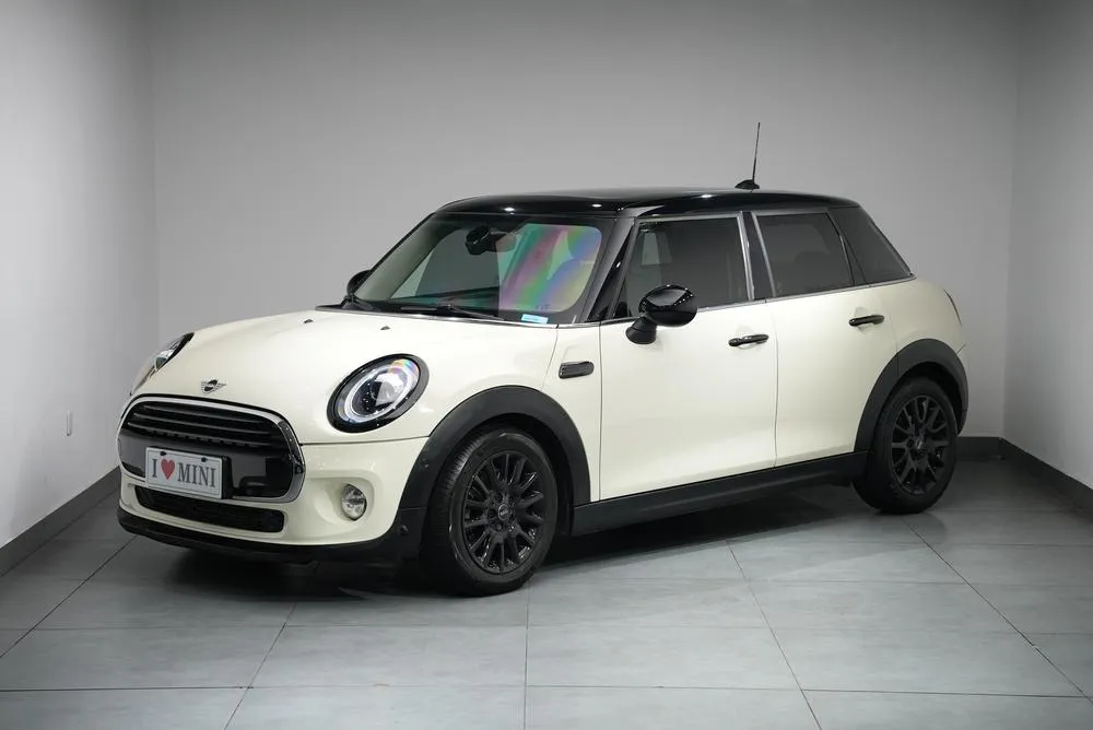 MINI MINI 1.5T COOPER Classic Edition, 2018 — фото 1